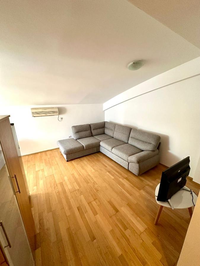 Apartment Stex 3 Podgorica Exterior photo